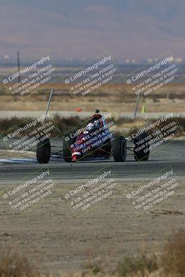 media/Nov-17-2024-CalClub SCCA (Sun) [[5252d9c58e]]/Group 5/Qual (Star Mazda Entrance)/